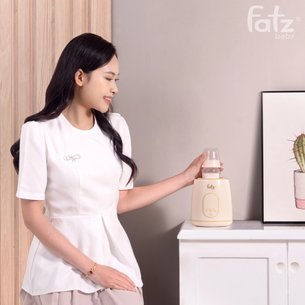 Máy lắc và giữ ấm bình sữa thông minh cho bé Shake 2 - FB3911HB - Hình ảnh 3